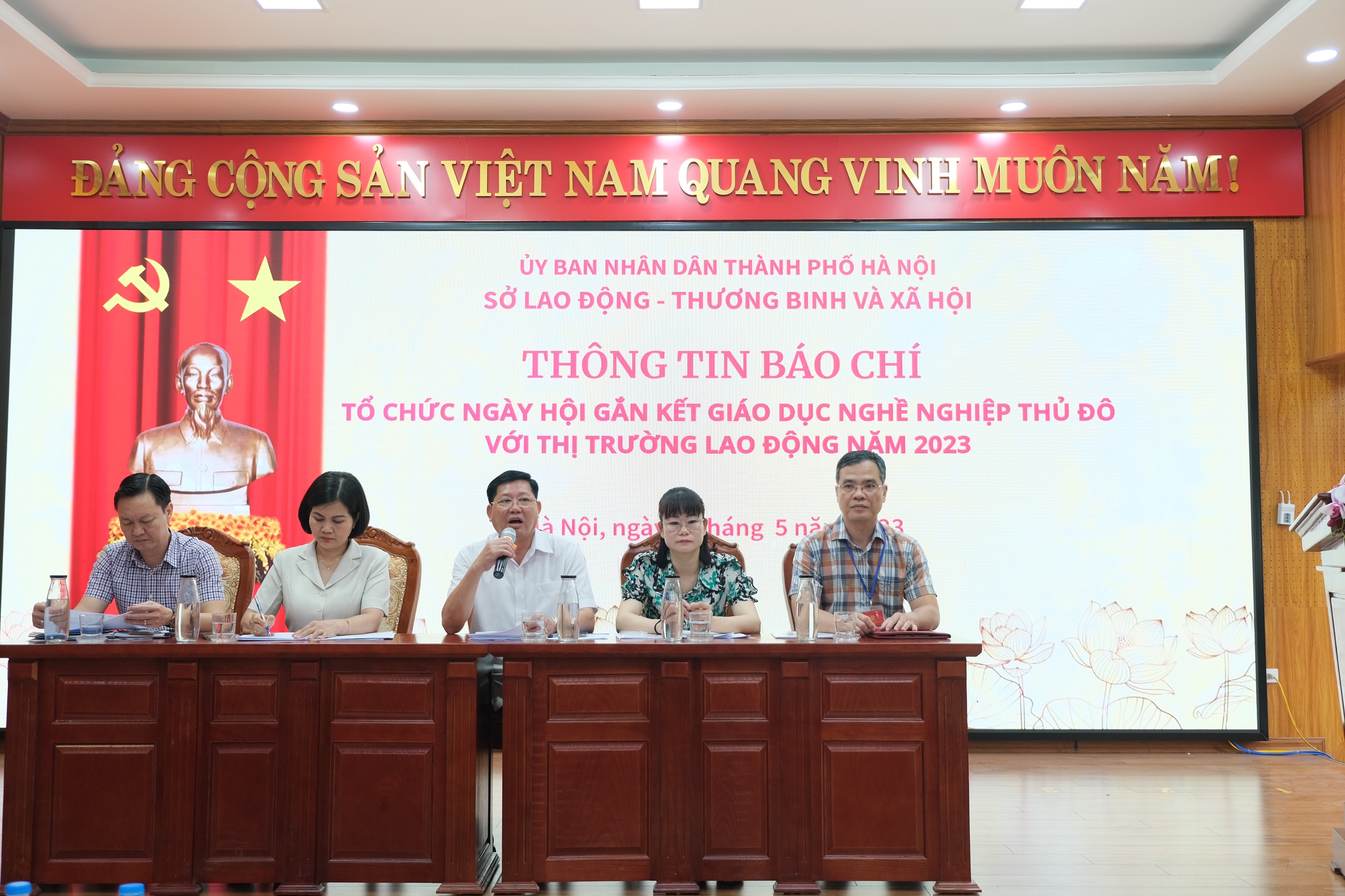 Sở Lao động &ndash; Thương binh v&agrave; X&atilde; hội H&agrave; Nội th&ocirc;ng tin về việc tổ chức Ng&agrave;y hội.