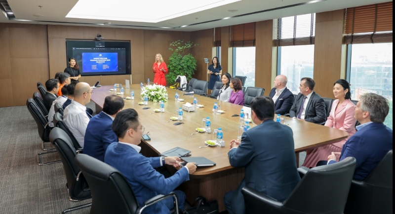 Standard Chartered coaching program at FPT wraps up