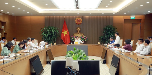 Phó Thủ tướng yêu cầu, các địa phương khẩn trương, nghiêm túc giải quyết các nhóm vấn đề tồn tại thuộc thẩm quyền nhằm hoàn thành thủ tục pháp lý cho các dự án bất động sản.