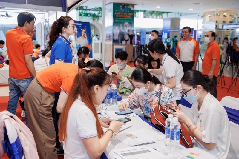 HCMC targets 87% of workers to be trained by 2025