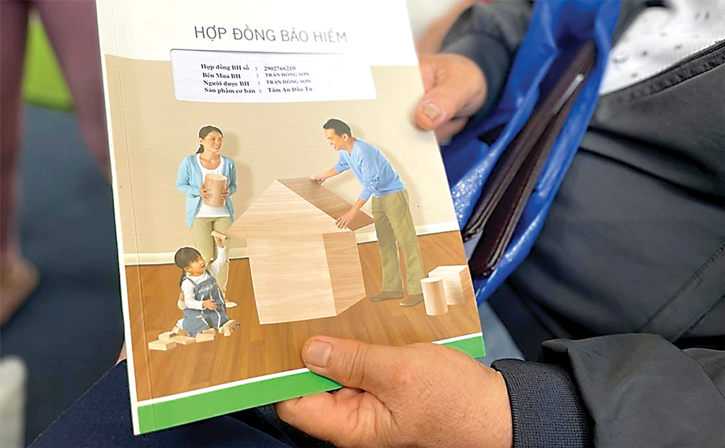 Không có gì đảm bảo khách hàng có lãi khi mua sản phẩm bảo hiểm nhân thọ liên kết đầu tư.