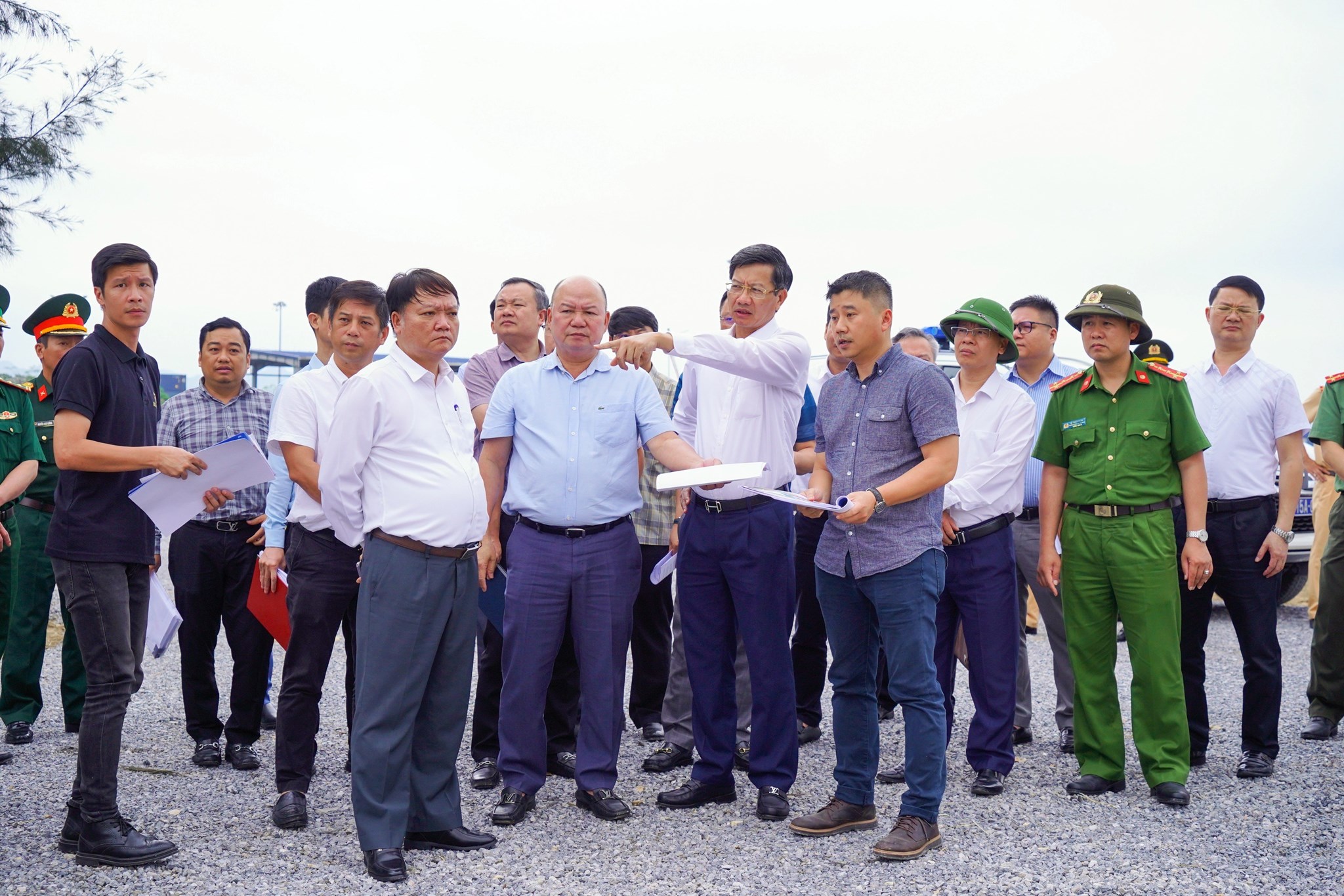 Lãnh đạo TP Hải Phòng kiểm tra công tác địa điểm tổ chức khởi công Khu phi thuế quan Xuân Cầu 