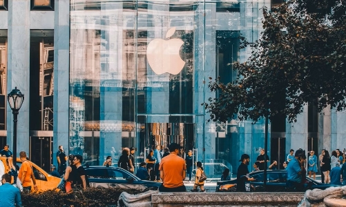 Điều gì giúp Apple trở thành thương hiệu thành công nhất trong ngành công nghệ di động?