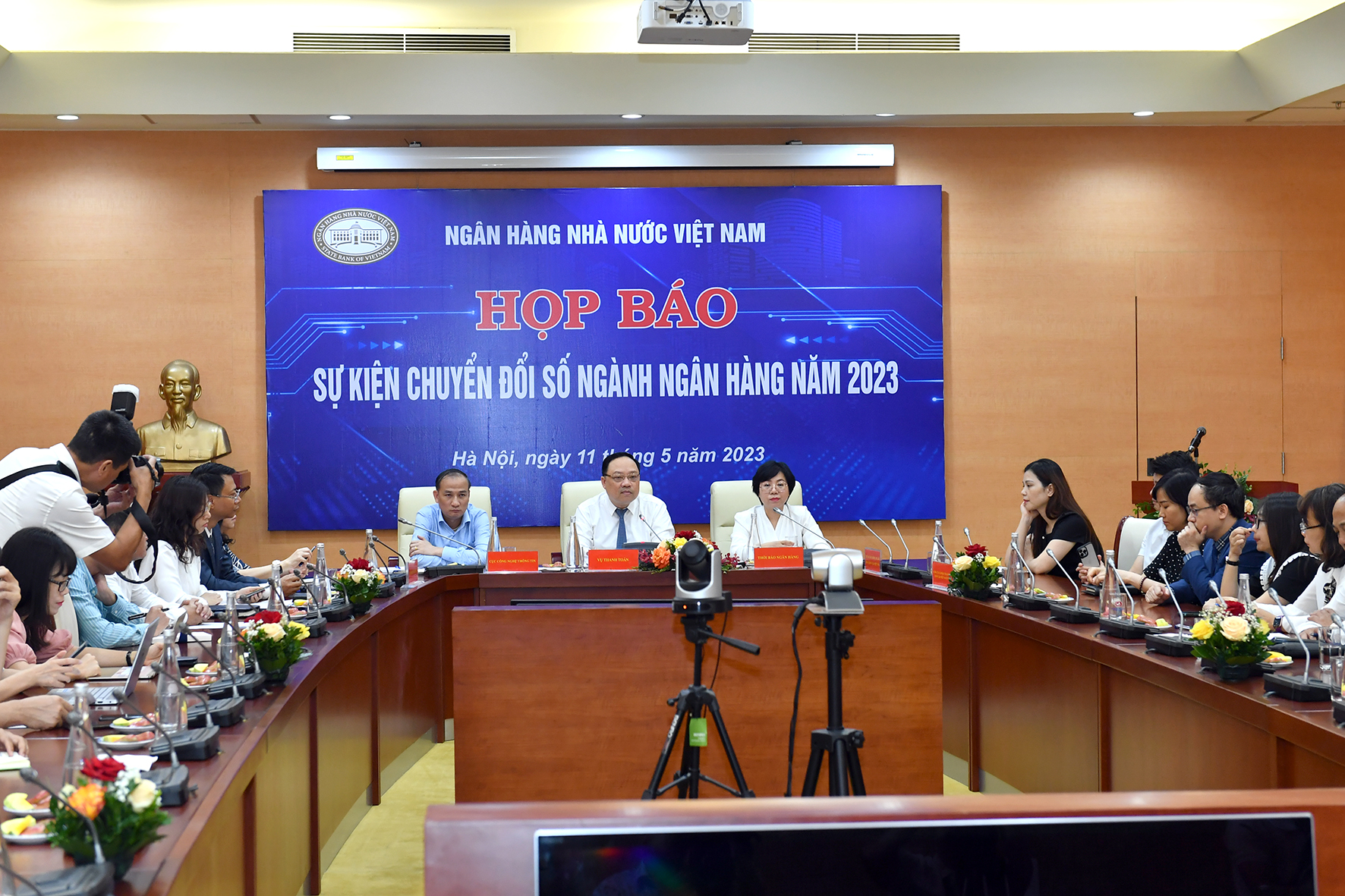 Ngân hàng Nhà nước đã phối hợp với Bộ Công An xác thực 26 triệu hồ sơ khách hàng.