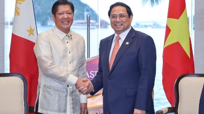 Vietnam & Philippines target boosting two-way trade to $10bln.