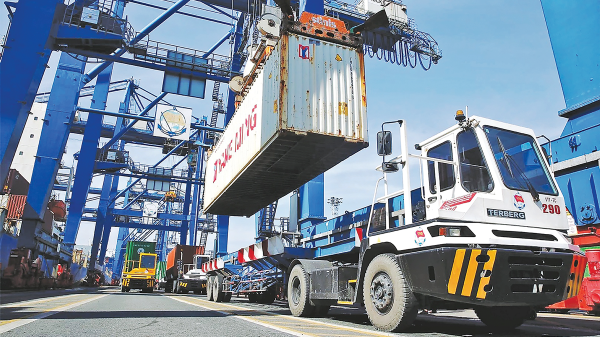 Cần ưu tiên hơn cho mục tiêu tăng trưởng