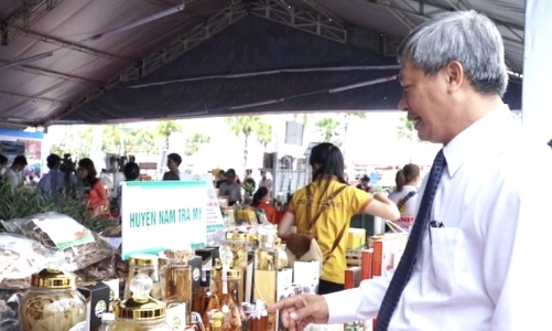 Hơn 300 sản phẩm OCOP, sản phẩm đặc trưng của Quảng Nam đã được quảng bá tại Đà Nẵng.