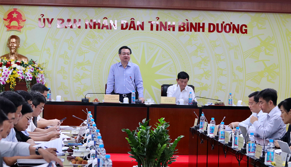 Ông Nguyễn Thanh Nghị, Bộ trưởng Bộ Xây dựng, cho rằng Bình Dương cần rà soát các cấp độ quy hoạch - Ảnh: TT.