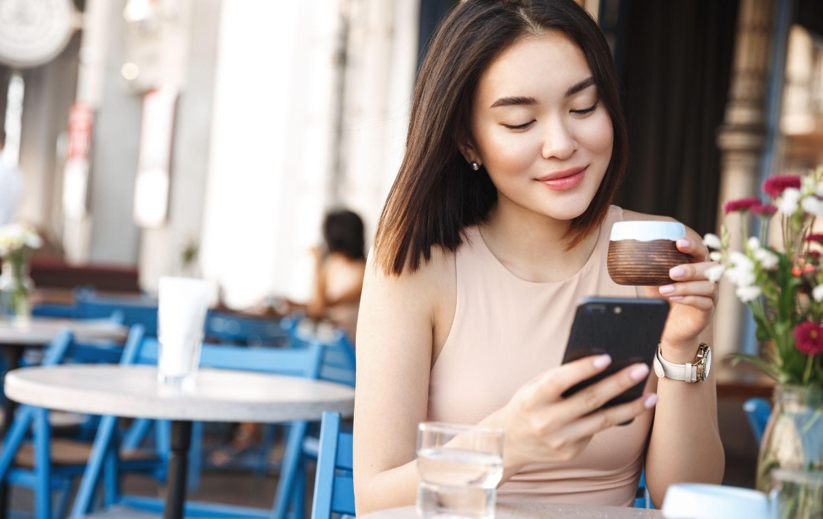 Khách hàng tiếp cận các thông tin ưu đãi nhanh và nhiều nhất thông qua các hình thức online.