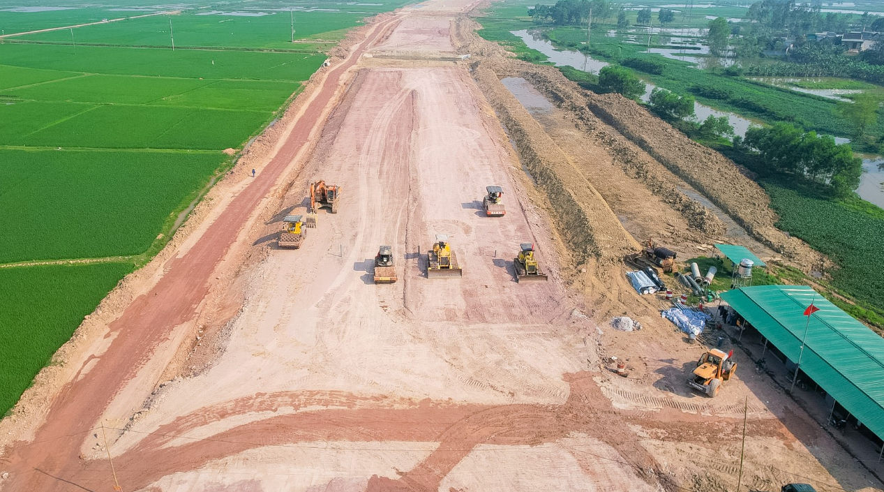 Đoạn Diễn Châu - Bãi Vọt chậm tới 13,39% so với tiến độ điều chỉnh lần 2.