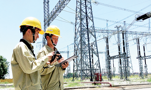 Tăng giá điện: Tránh tình trạng “té nước theo mưa”