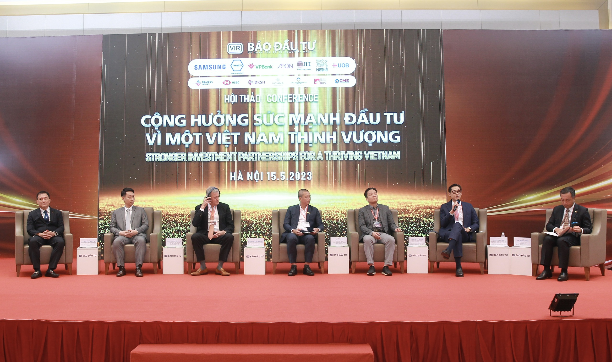 Phiên thảo luận 