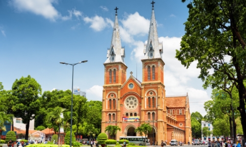 Doanh nghiệp du lịch và bán lẻ tại thành phố lớn nhất cả nước chưa hết khó khăn