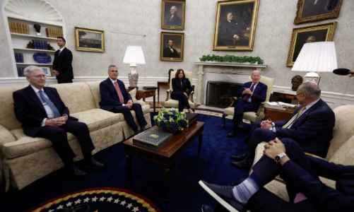 Nỗi lo vỡ nợ khiến ông Biden rút ngắn chuyến công du châu Á