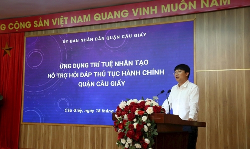 Hà Nội: Quận đầu tiên sử dụng chatbot trí tuệ nhân tạo hỗ trợ hỏi đáp thủ tục hành chính