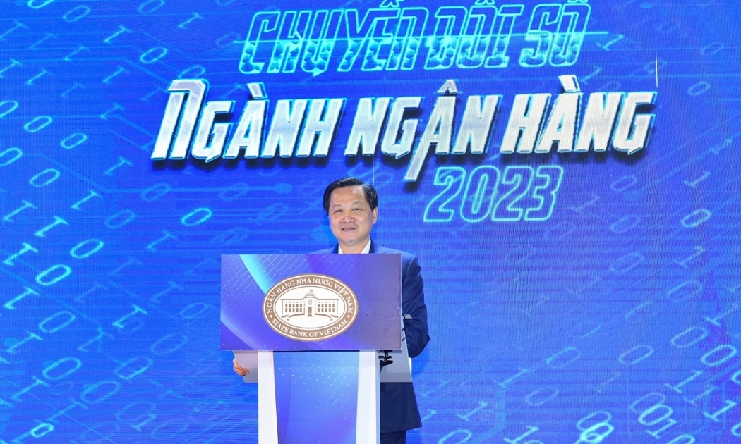 Phó Thủ tướng Lê Minh Khái phát biểu tại sự kiện Ngày chuyển đổi số ngành ngân hàng 2023.