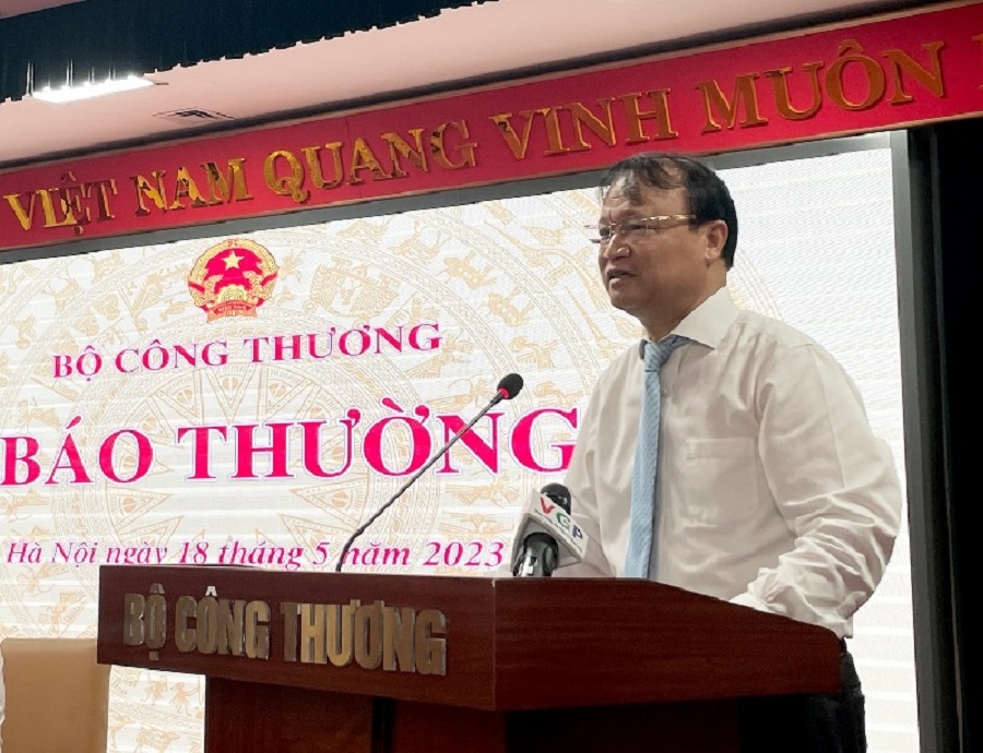 &Ocirc;ng Đỗ Thắng Hải - Thứ trưởng Bộ C&ocirc;ng Thương: 