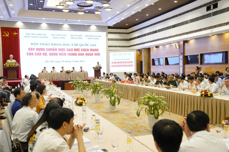 Quang cảnh Hội thảo khoa học quốc gia 