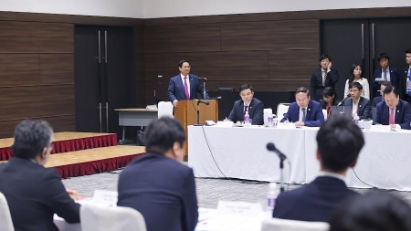 PM calls on Japanese businesses to boost their investment