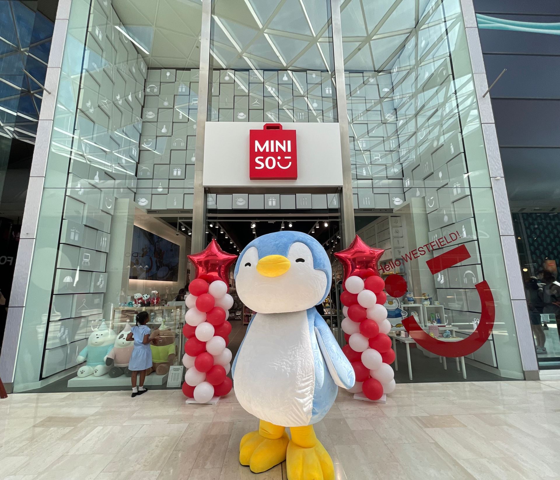 Miniso có kế hoạch mở các cửa hàng có diện tích không nhỏ hơn 200 m2, tại các trung tâm mua sắm cao cấp trên toàn thế giới.