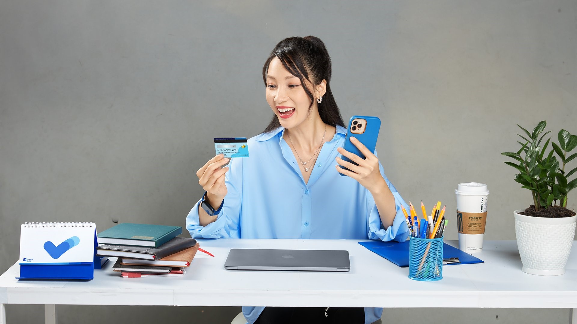 Thẻ tín dụng Mcredit Napas sở hữu tính năng nổi bật 2 trong 1 với lãi suất cạnh tranh. (Nguồn: Mcredit).