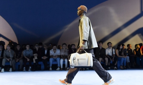 Bùng nổ thị trường túi xách xa xỉ cho nam giới 