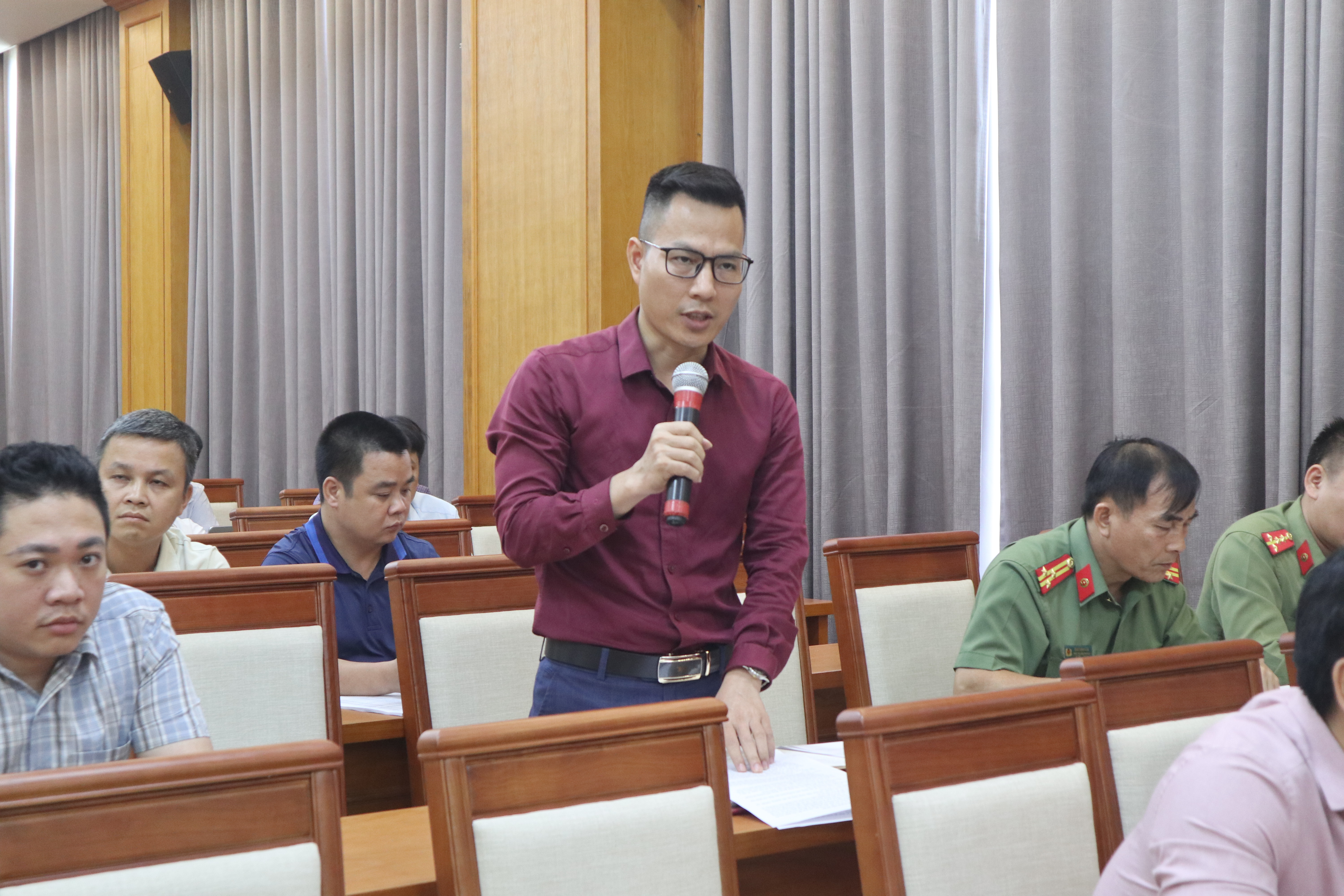 Đại diện C&ocirc;ng ty cổ phần tư vấn x&acirc;y dựng v&agrave; thương mại Doanh Gia, chủ đầu tư dự &aacute;n nh&agrave; ở x&atilde; hội Gốc Nụ đ&atilde; l&agrave;m thủ tục xin giao đất từ th&aacute;ng 9/2022 tuy nhi&ecirc;n đến nay chưa được xem x&eacute;t giải quyết.