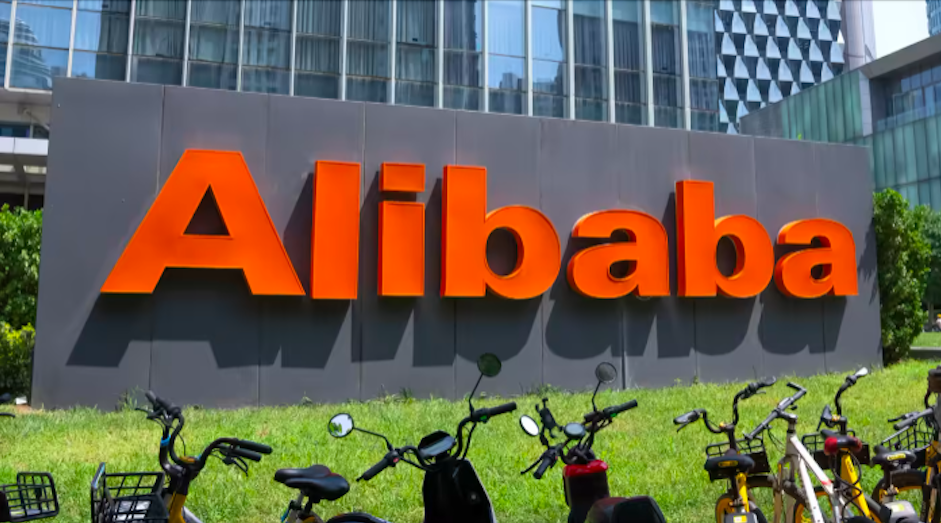 Điện toán đám mây là nguồn doanh thu lớn thứ hai của Alibaba, nhưng đã ghi nhận mức giảm 2% so với cùng kỳ năm ngoái từ tháng 1 đến tháng 3 xuống còn 18,58 tỷ nhân dân tệ (2,6 tỷ USD).