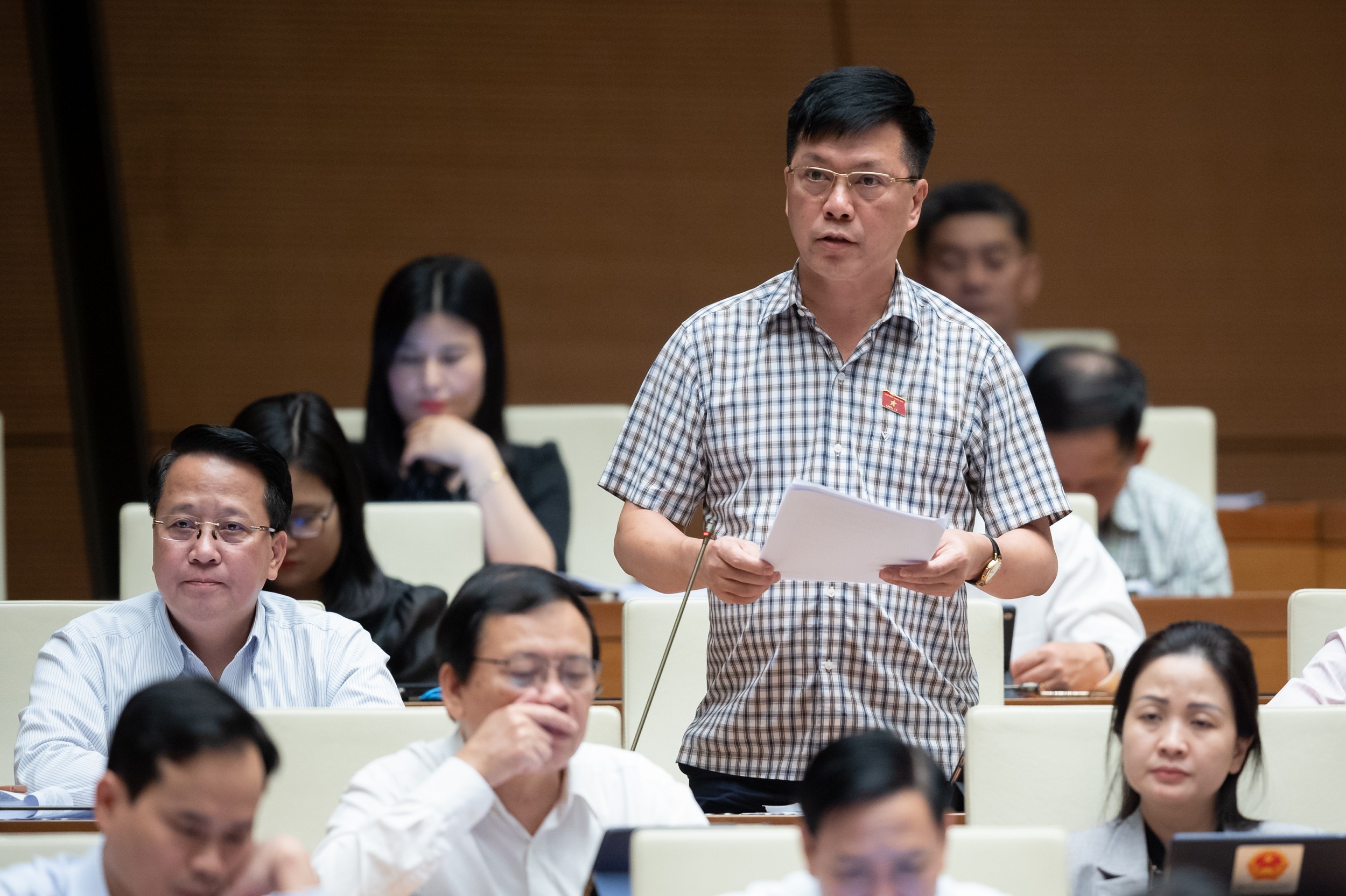 Đại biểu Lý Văn Huấn, Đoàn Đại biểu Quốc hội tỉnh Thái Nguyên. Ảnh - Quochoi.vn.