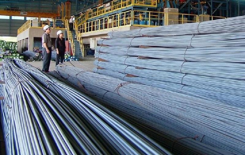 Steel price continues downwards on low demand