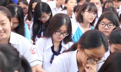 Trường đại học lấy điểm chuẩn học bạ cao chót vót