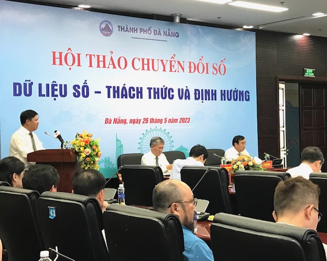Phó Bí thư Thường trực Thành ủy Đà Nẵng Lương Nguyễn Minh Triết phát biểu tại Hội thảo chuyển đổi số chủ đề “Dữ liệu số - Thách thức và định hướng”.