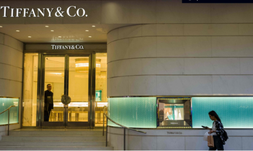 Du khách Trung Quốc và du lịch mùa hè sẽ cứu ngành hàng xa xỉ Hoa Kỳ?