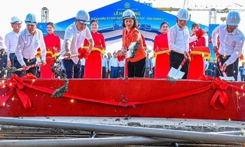 Hợp long cầu Vĩnh Tuy 2 hơn 2.500 tỷ đồng, rốt ráo thông xe trước ngày 2/9