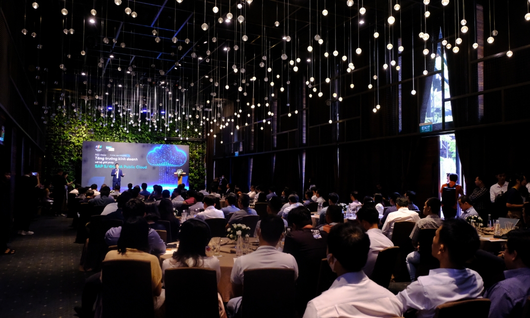 Hội thảo “Tăng trưởng kinh doanh với bộ giải pháp SAP S/4HANA Public Cloud” được FPT IS và SAP phối hợp tổ chức.