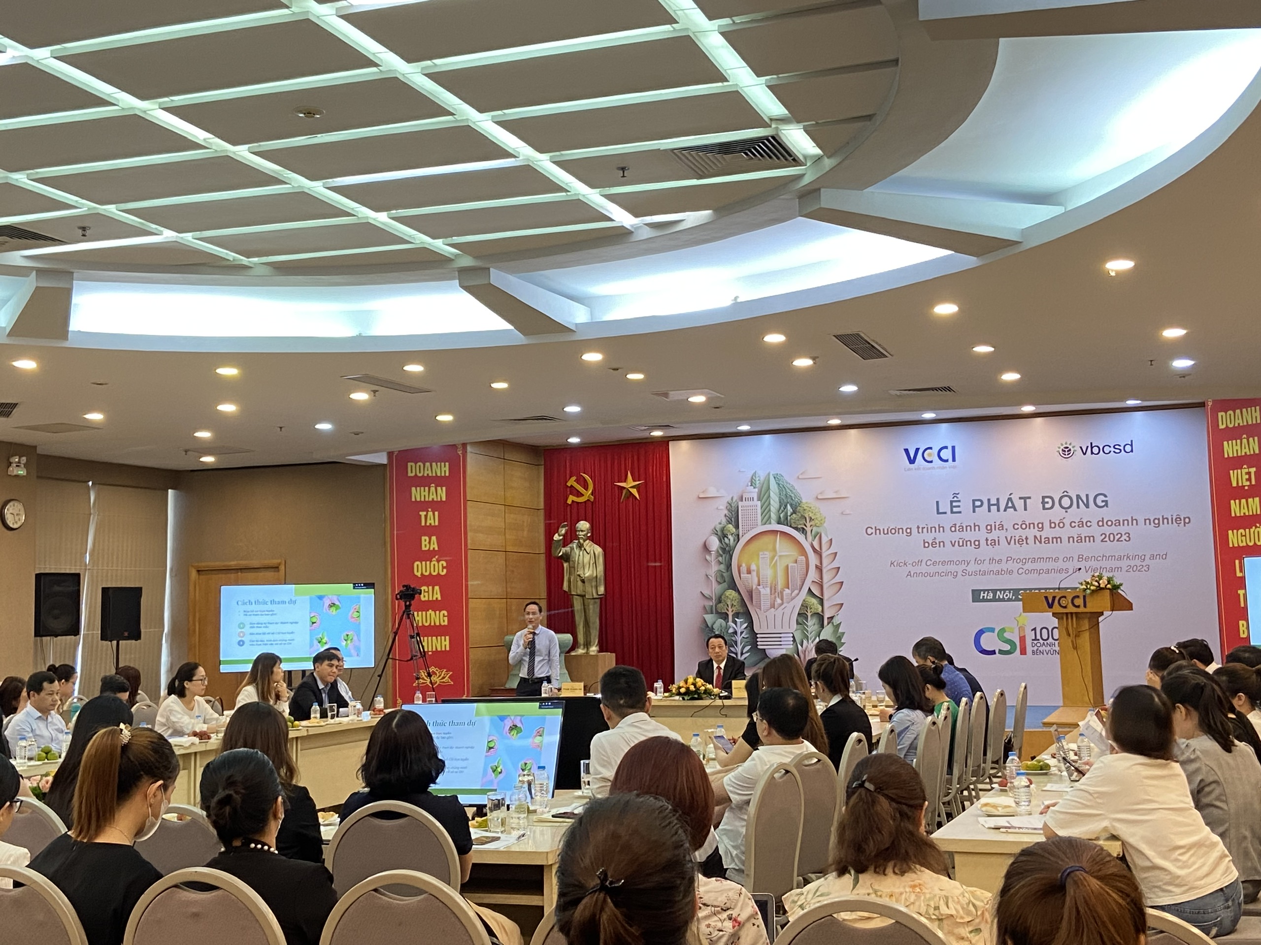 Ban tổ chức giới thiệu về Bộ chỉ số CSI 2023.