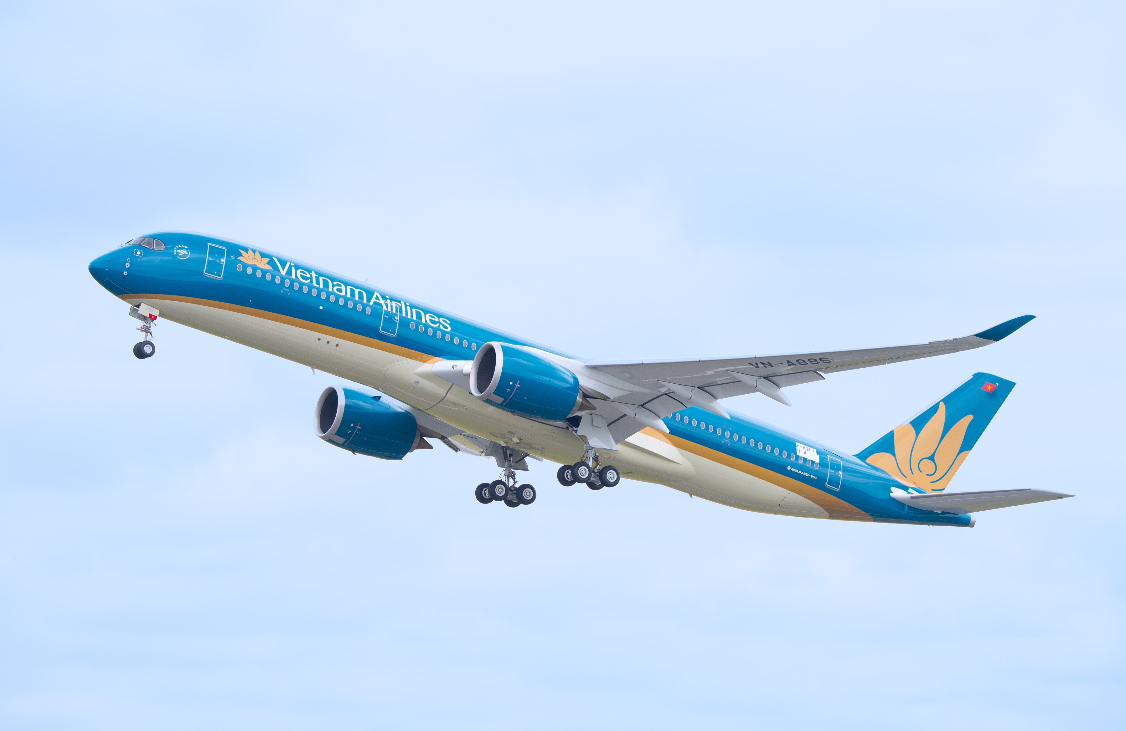 Vietnam Airlines cất cánh cùng đất nước trong kỷ nguyên mới Vietnam Airlines cất cánh cùng đất nước trong kỷ nguyên mới