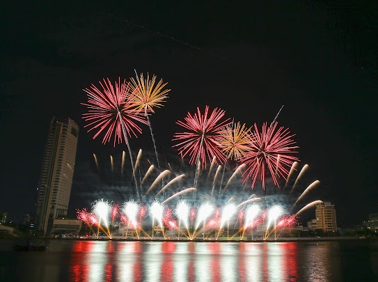 M&agrave;n tr&igrave;nh diễn của đội Phần Lan