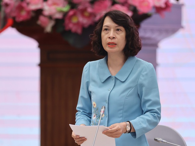 Thứ trưởng Bộ Y tế Nguyễn Thị Liên Hương cho biết Bộ Y tế và các bộ ngành đangrà soát, đề xuất sửa đổi một số nội dung để tháo gỡ khó khăn trong việc mua sắm trang thiết bị y tế, thuốc.
