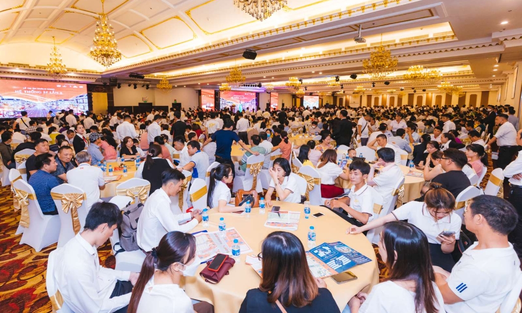 Hơn 2.000 khách hàng tham dự sự kiện giới thiệu dự án 5F Orianna, khu compound thông minh hàng đầu tại tam giác Phú Giáo – Bến Cát - Tân Uyên.