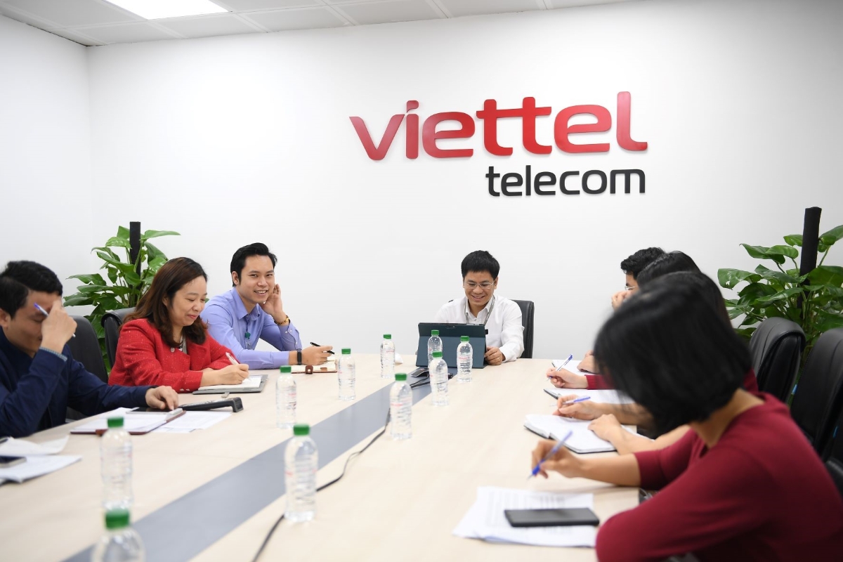 Viettel Hồ Ch&iacute; Minh đ&atilde; t&igrave;m ra nhiều giải ph&aacute;p tăng doanh thu.