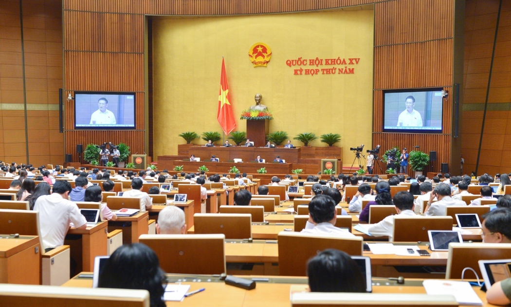 Sau 2,5 ngày làm việc khẩn trương, sôi nổi, tập trung, trí tuệ và trách nhiệm cao, ngày 8/7/2023, Quốc hội đã hoàn thành tốt đẹp phiên chất vấn và trả lời chất vấn tại kỳ họp thứ 5. 