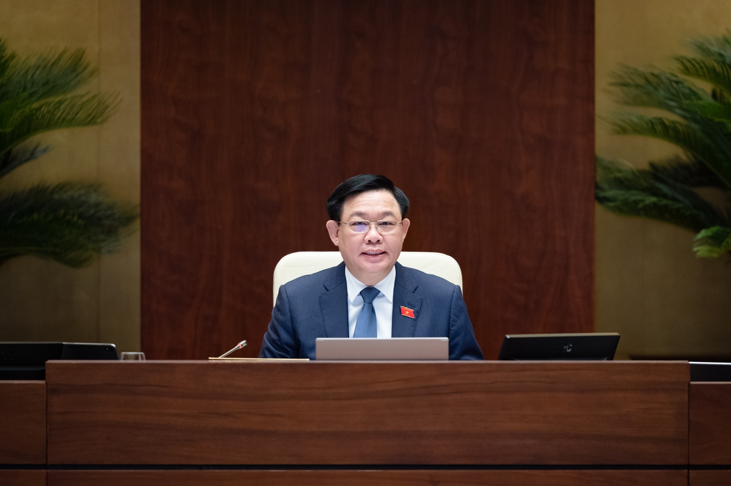Chủ tịch Quốc hội Vương Đình Huệ tại phiên chất vấn ngày 6/6/2023.