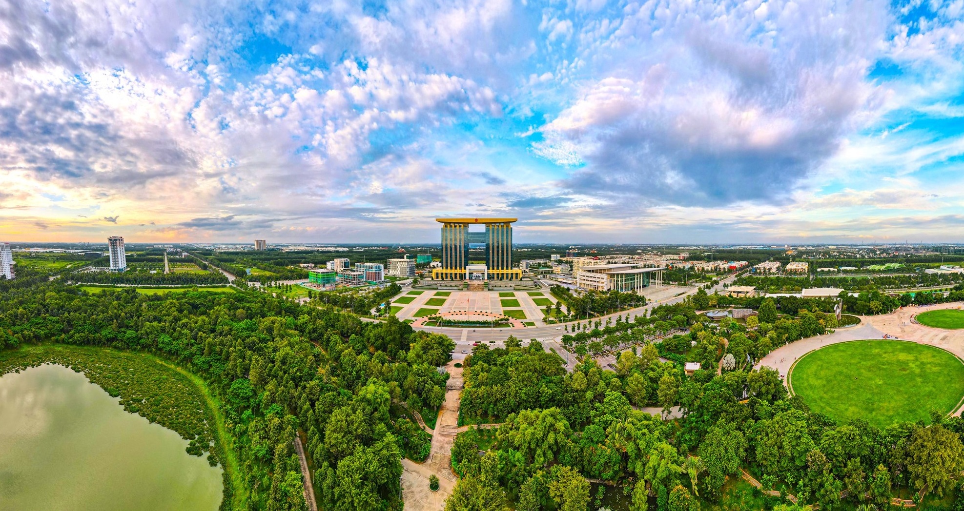 Diện mạo xanh v&agrave; hiện đại của Th&agrave;nh phố Mới B&igrave;nh Dương.