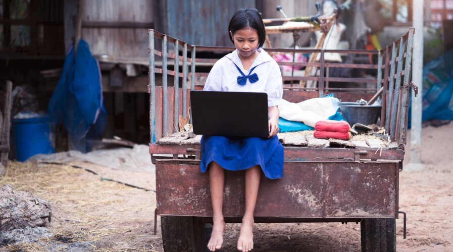 Khả năng tiếp cận và chi trả cho Internet vẫn là một trở ngại ở Đông Nam Á