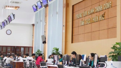 Thua Thien-Hue acts to improve administrative services