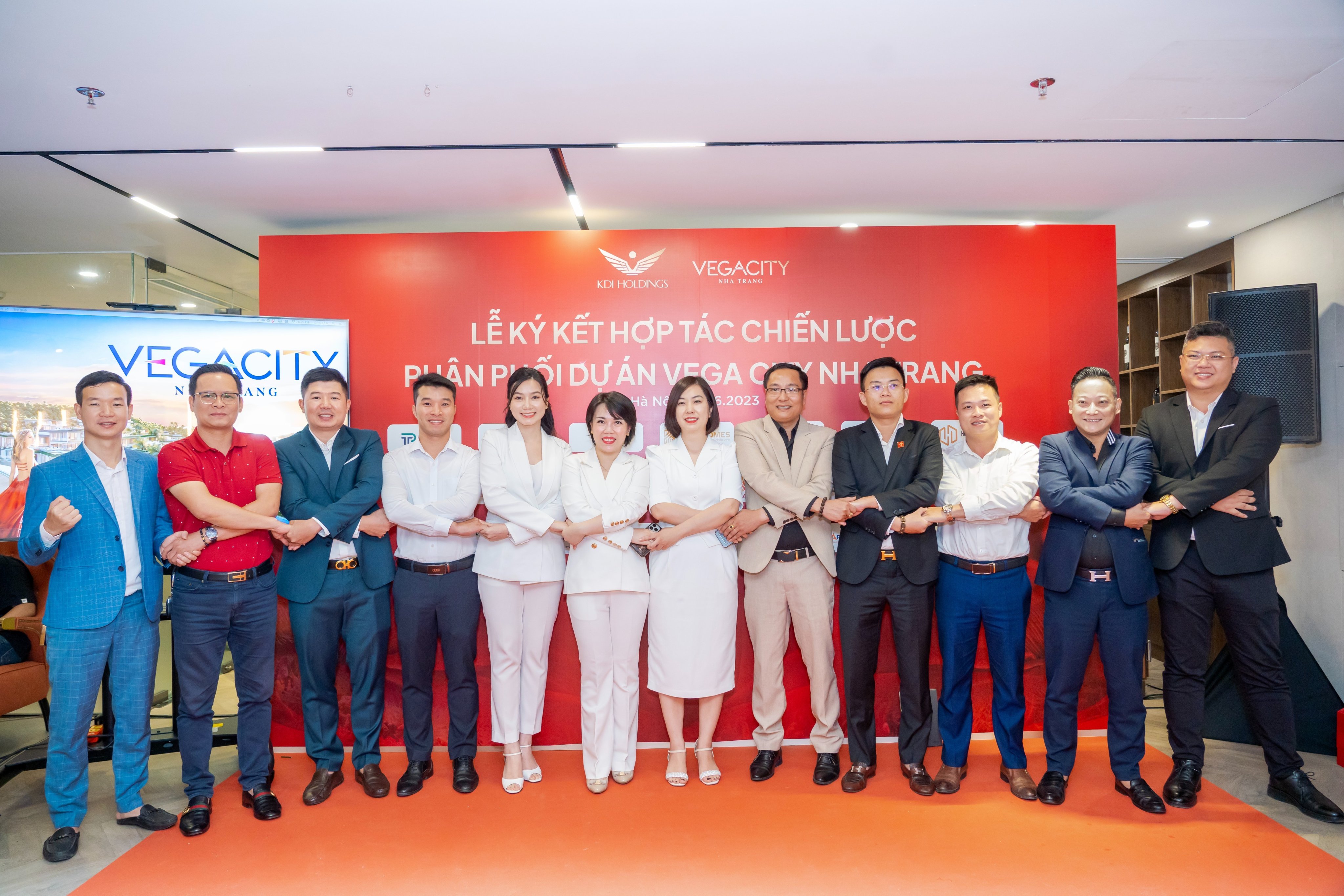 Với hệ thống đại lý phân phối rộng lớn và uy tín, Vega City Nha Trang kì vọng trở thành “tâm điểm” của thị trường bất động sản trong thời gian tới.