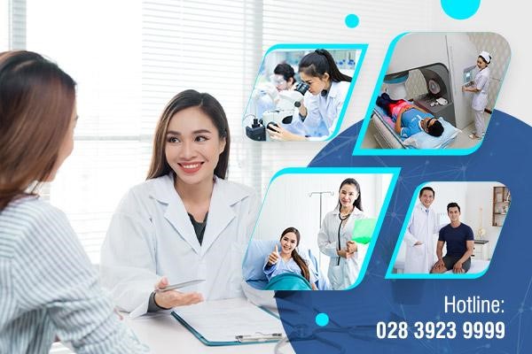Bác sĩ chuyên khoa tại Hoàn Cầu chăm sóc bệnh nhân tận tình, chu đáo. 