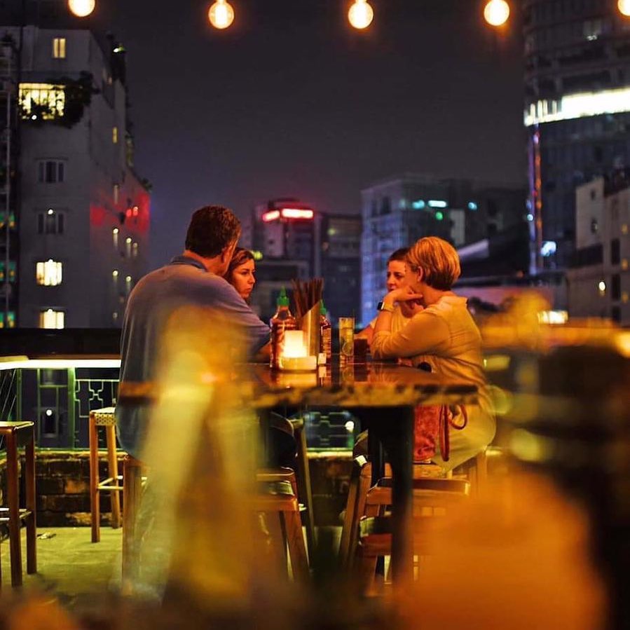 Nhiều thực khách, đặc biệt là giới trẻ đã tìm tới nhà hàng 1 sao Michelin Ănăn Saigon để được thưởng thức các món ăn.