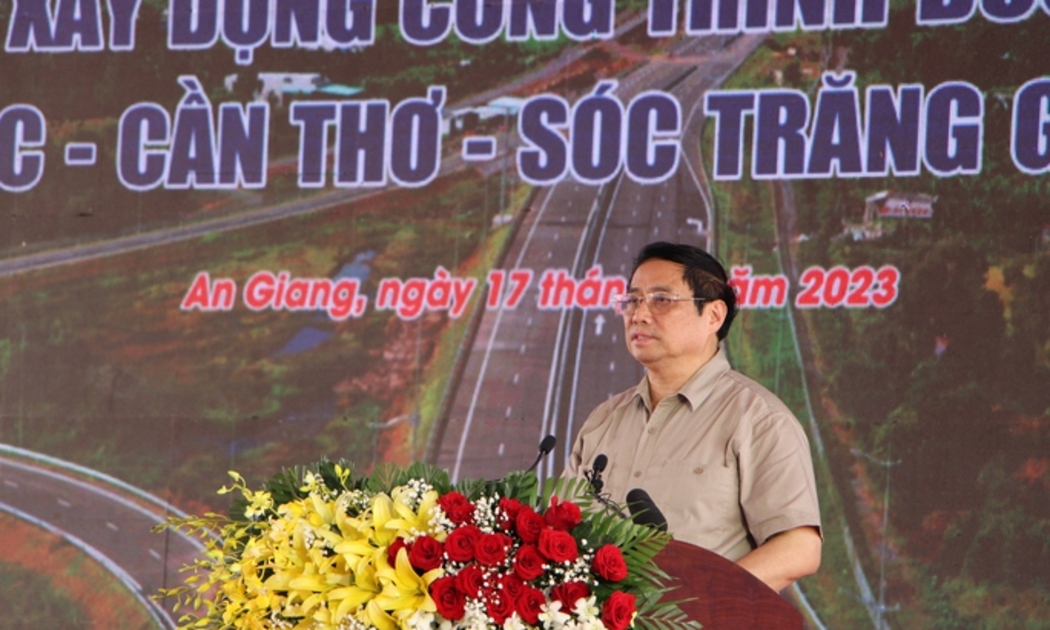 Thủ tướng Chính phủ Phạm Minh Chính tham dự và phát biểu chỉ đạo tại lễ khởi công dự án vào sáng 17/6/2023.